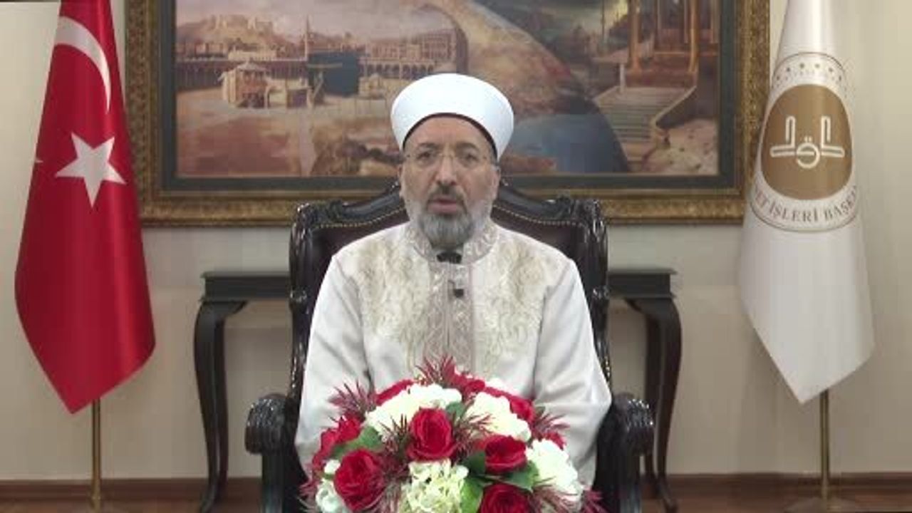 Diyanet Başkanı Safi Arpaguş: İslami Bakışla Modern Sorunlara Çözüm Tarihi Bir Sorumluluktur