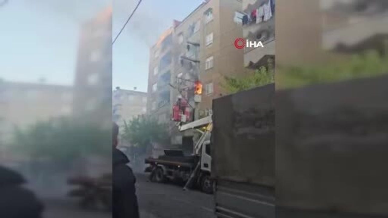 Diyarbakır Bağlar'da trafoda aşırı yüklenme sonucu yangın; itfaiye söndürdü, elektrik geri verildi