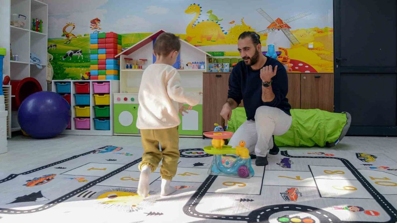 Diyarbakır Büyükşehir Belediyesi'nden 0-6 Yaş Özel Gereksinimli Çocuklara Ücretsiz Oyun Terapisi