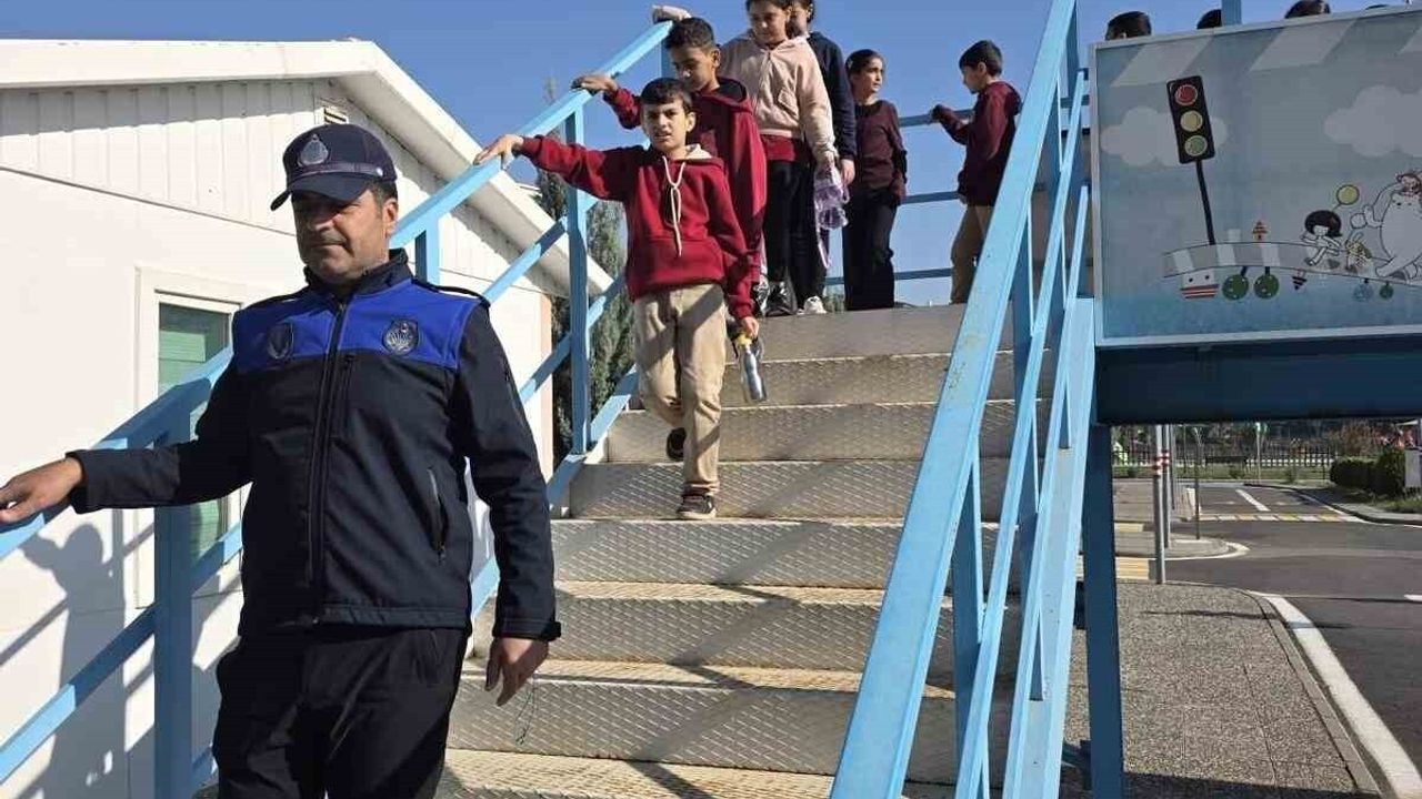 Diyarbakır'da 486 öğrenciye trafik ve çevre bilinci eğitimi verildi