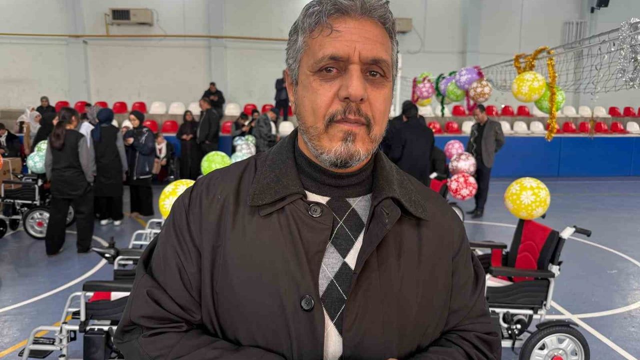 Diyarbakır'da 'Hevsel’in Çiçekleri' Projesi kapsamında 20 akülü sandalye bağışı