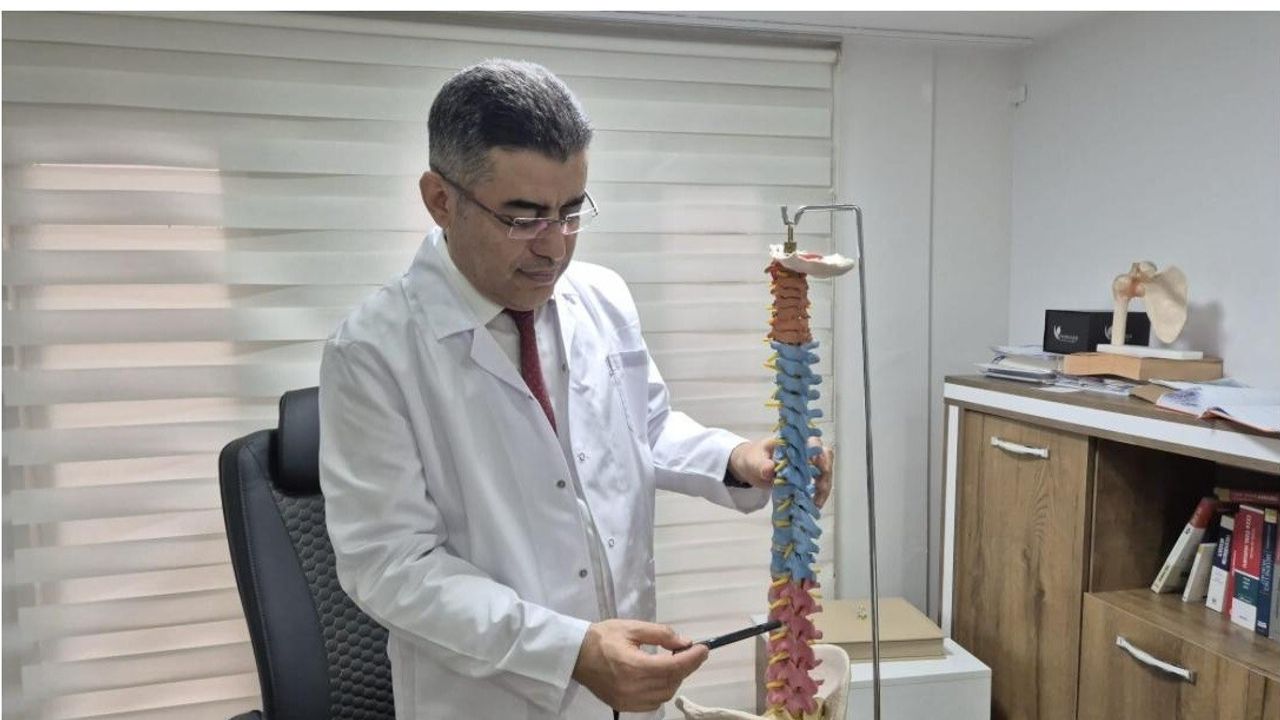 Doç. Dr. İrfan Koca: Teknoloji Kullanımı Arttıkça Fıtık Oranları Yükseliyor