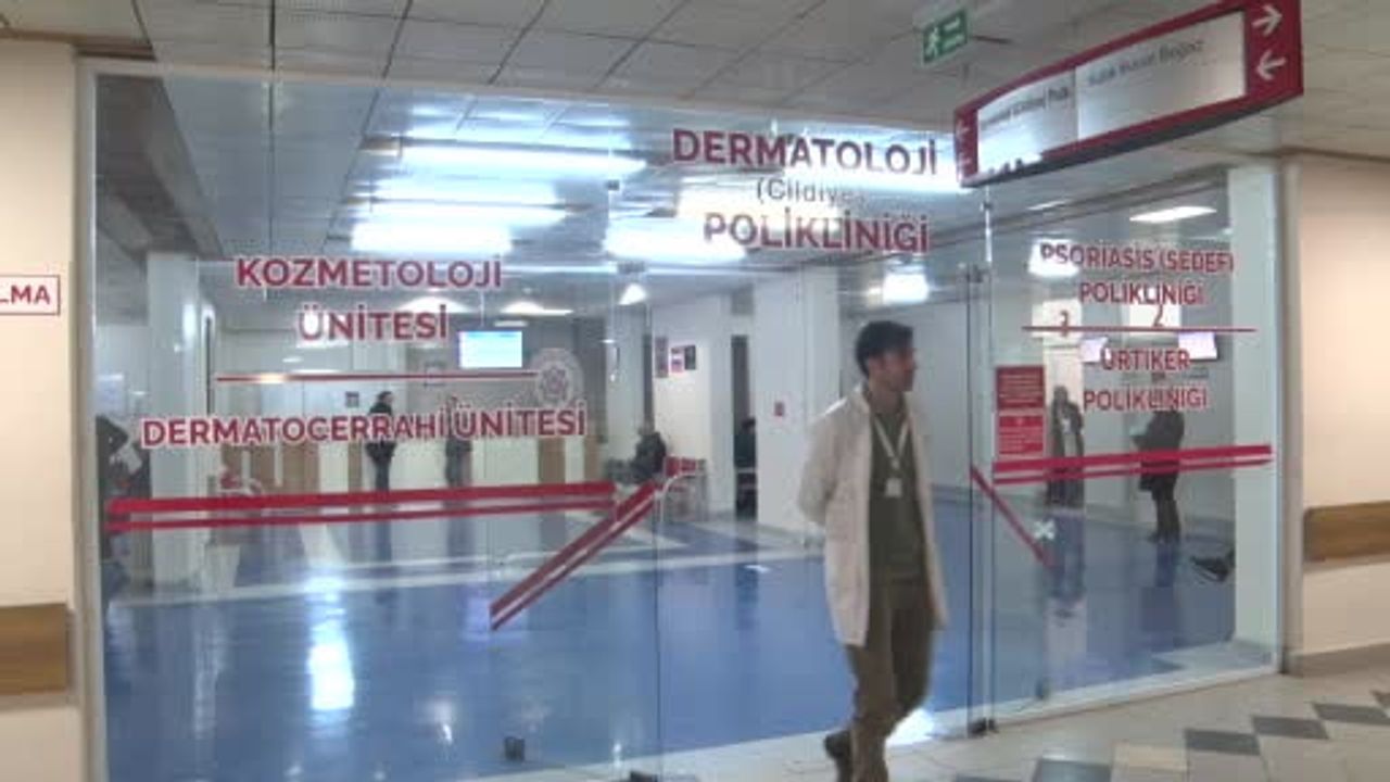 Doç. Dr. Mustafa Tosun: Güneş Kremi Sadece Yazın Değil Kışın da Kullanılmalı