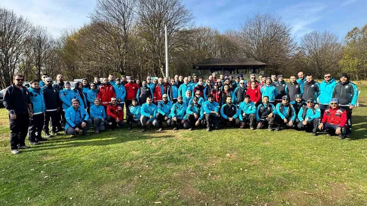 Düzce'de 14. Bölge UMKE Tatbikatı: 75 Gönüllü Müdahale Yetkinliğini Geliştirdi