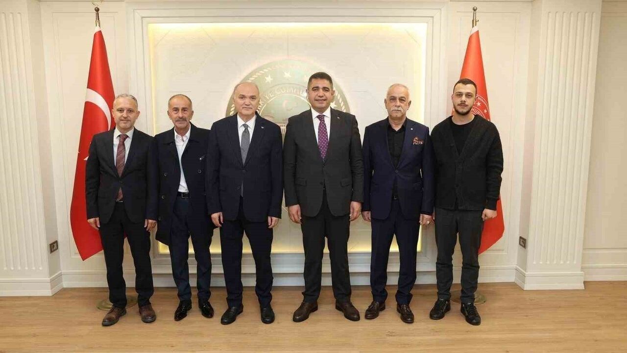 Düzce'de Hanife Türkseven Aile Sağlığı Merkezi protokolü imzalandı