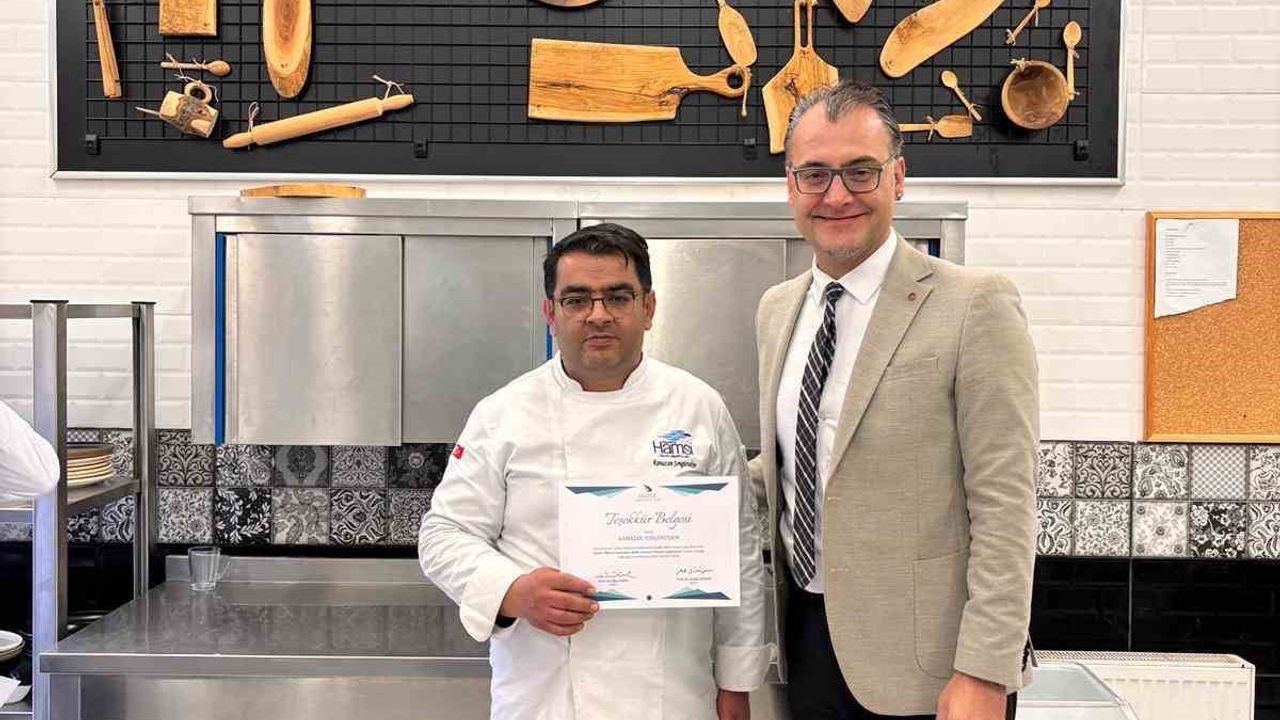 Düzce Üniversitesi'nde 'Balık ve Deniz Ürünleri Uygulaması' workshopu: Geleceğin aşçılarına uygulamalı eğitim