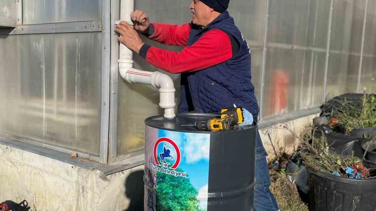 Düzce Üniversitesi'nde serada yağmur suyu hasadı uygulaması başlatıldı