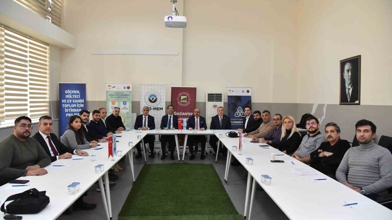 EDIH Anadolu: Bölgesel Dijital Dönüşüm Strateji Geliştirme Çalıştayı GSOMEM’de Yapıldı