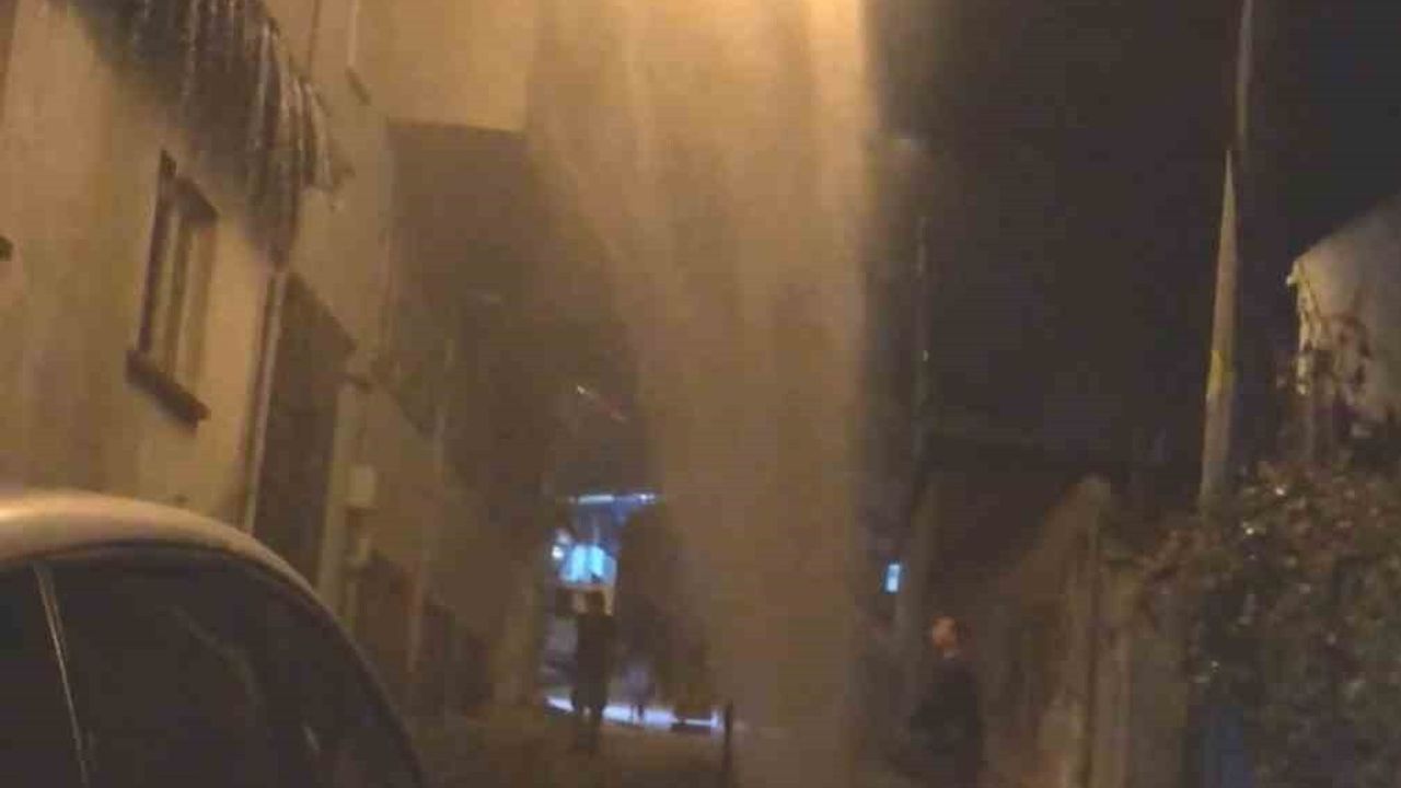 Edirne'de içme suyu isale hattında patlama: Basınçlı su metrelerce yükseldi, onarım başlatıldı