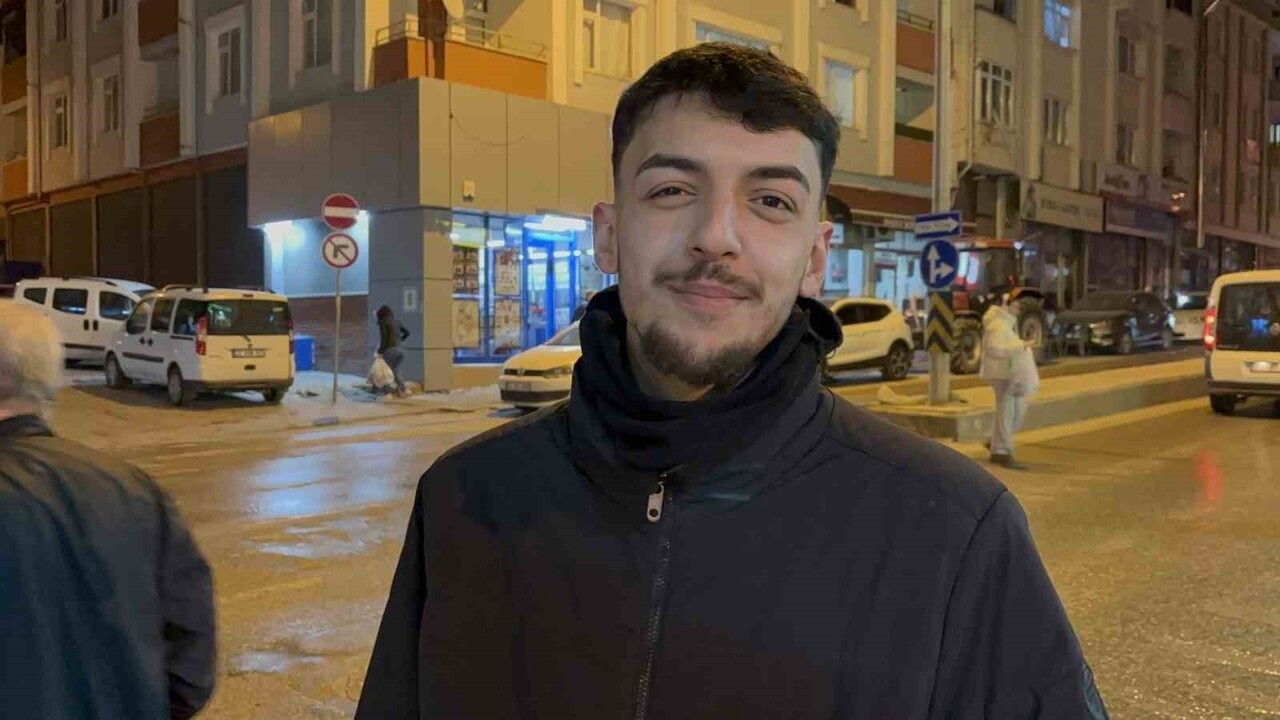 Edirne’de Tekrarlayan Su Borusu Patlakları Vatandaşın Tepkisini Çekiyor