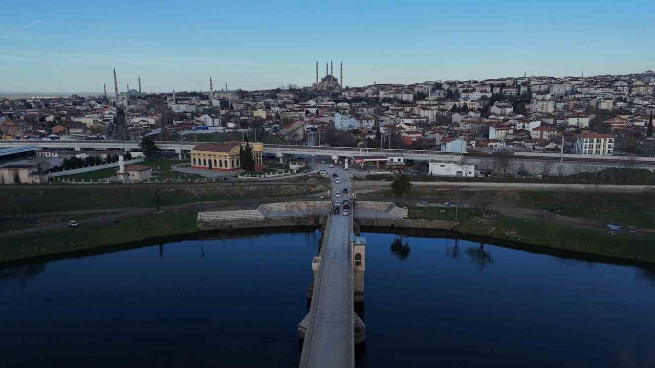 Edirne Hızlı Tren Etabı Yüzde 98 Tamamlandı: Test Sürüşleri ve Sinyalizasyon Başladı