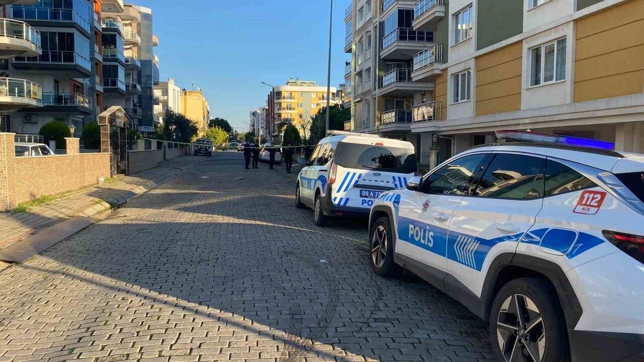 Efeler'de silahlı kavga: 1 kişi bacağından yaralandı