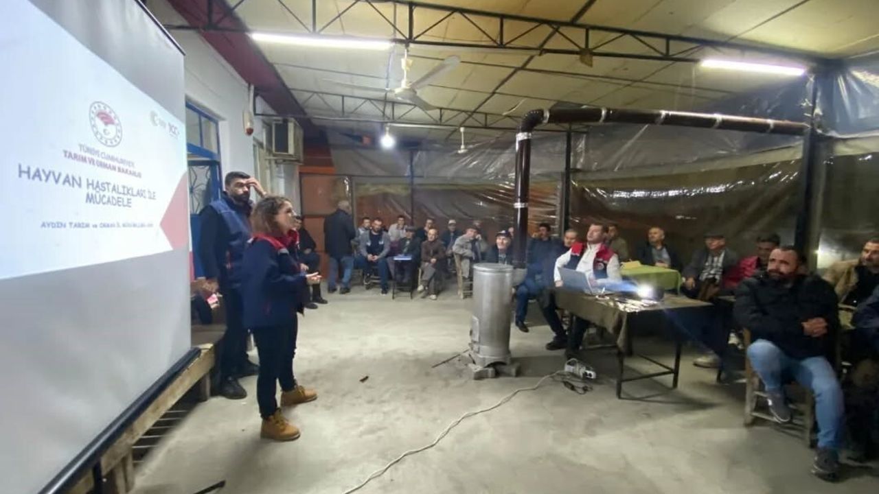 Efeler'de üreticilere şap hastalığı bilgilendirme toplantısı