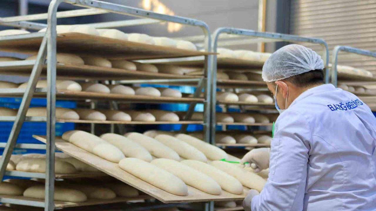 Elazığ'da Halk Ekmek 53 Noktada: Hijyen, Uygun Fiyat ve Paketli Üretim