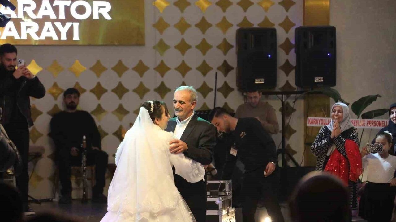 Elazığ'da Şevval Toprak'ın gelinlik ve düğün hayali belediye tarafından gerçekleştirildi