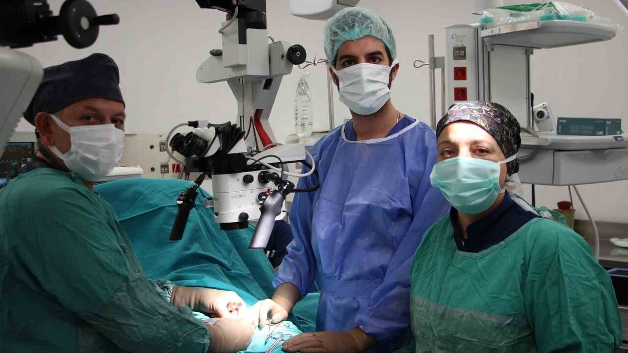 Elazığ Fethi Sekin Şehir Hastanesi'nde mikro-TESE ile ilk gebelik elde edildi