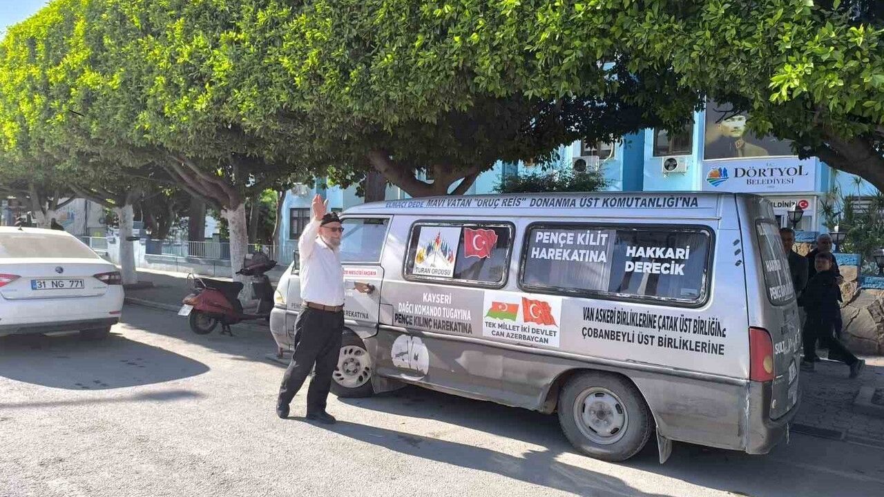 ’Elmacı Dede’ Muhammet Yılmaz, Hatay mandalinasını Mehmetçiğe ulaştırmak üzere yola çıktı