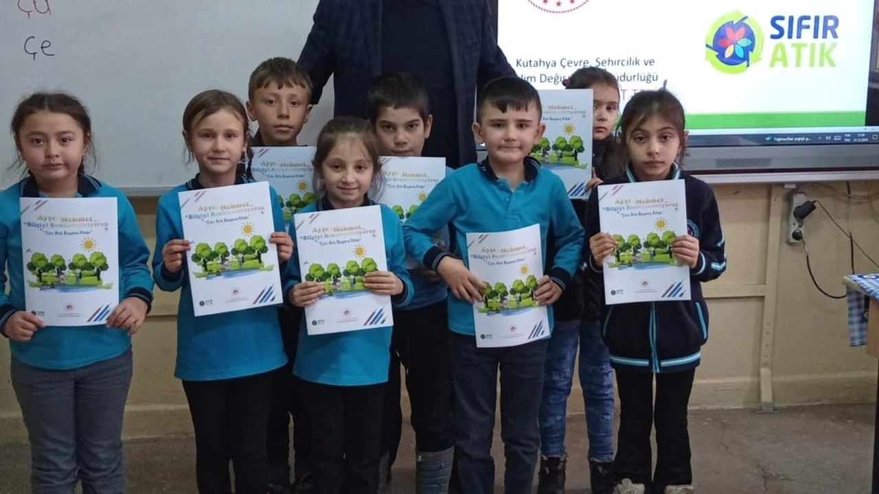 Emet Örencik İlkokulunda sıfır atık eğitimi düzenlendi