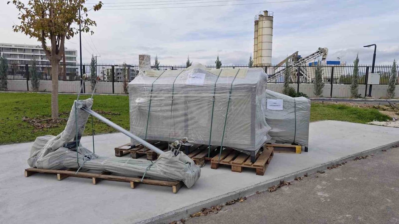 Emine Erdoğan'dan KKTC Cumhurbaşkanlığı'na kompost makinesi hediye