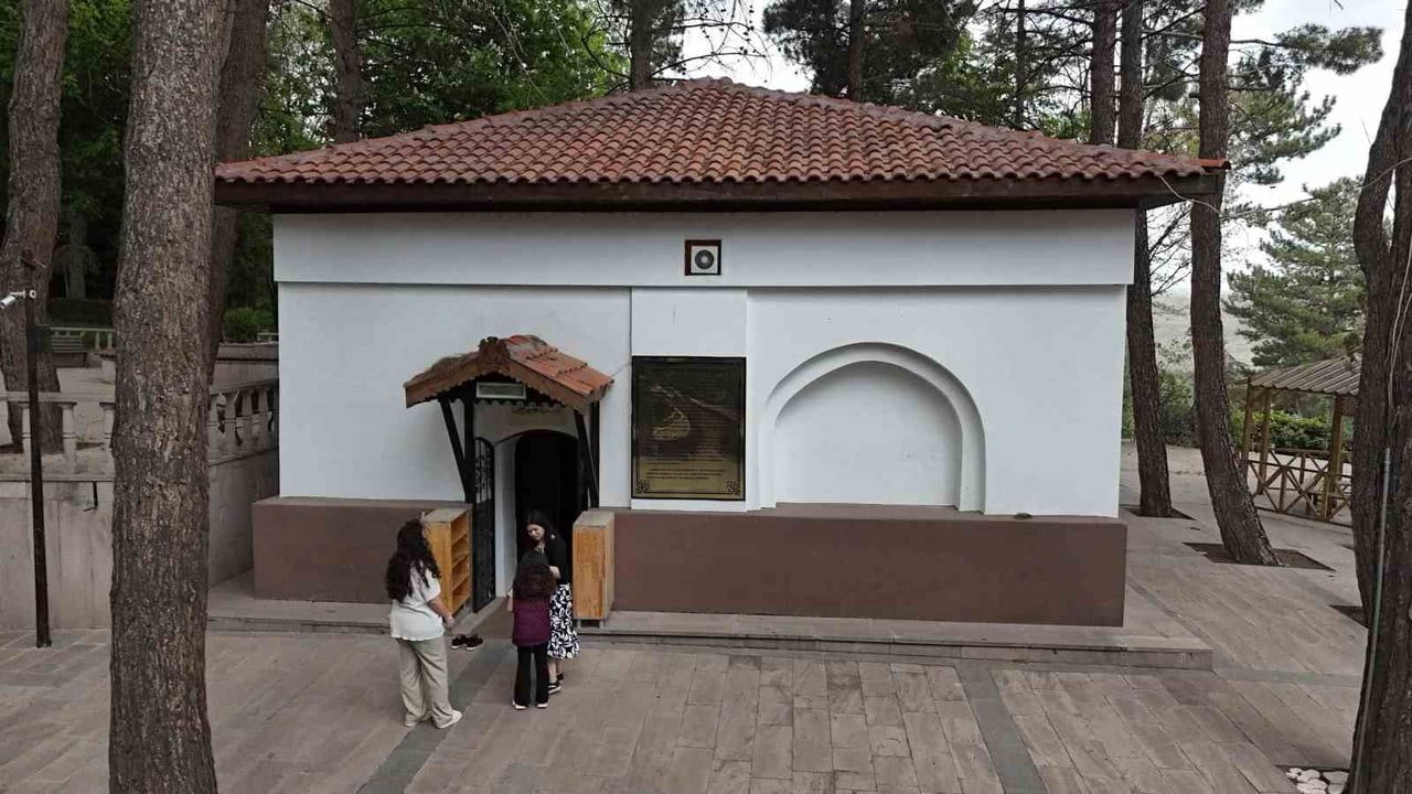 Emir Karatekin Bey’in Çankırı’daki Türbesi: Batı Karadeniz’in Fethi ve Ziyaret Geleneği