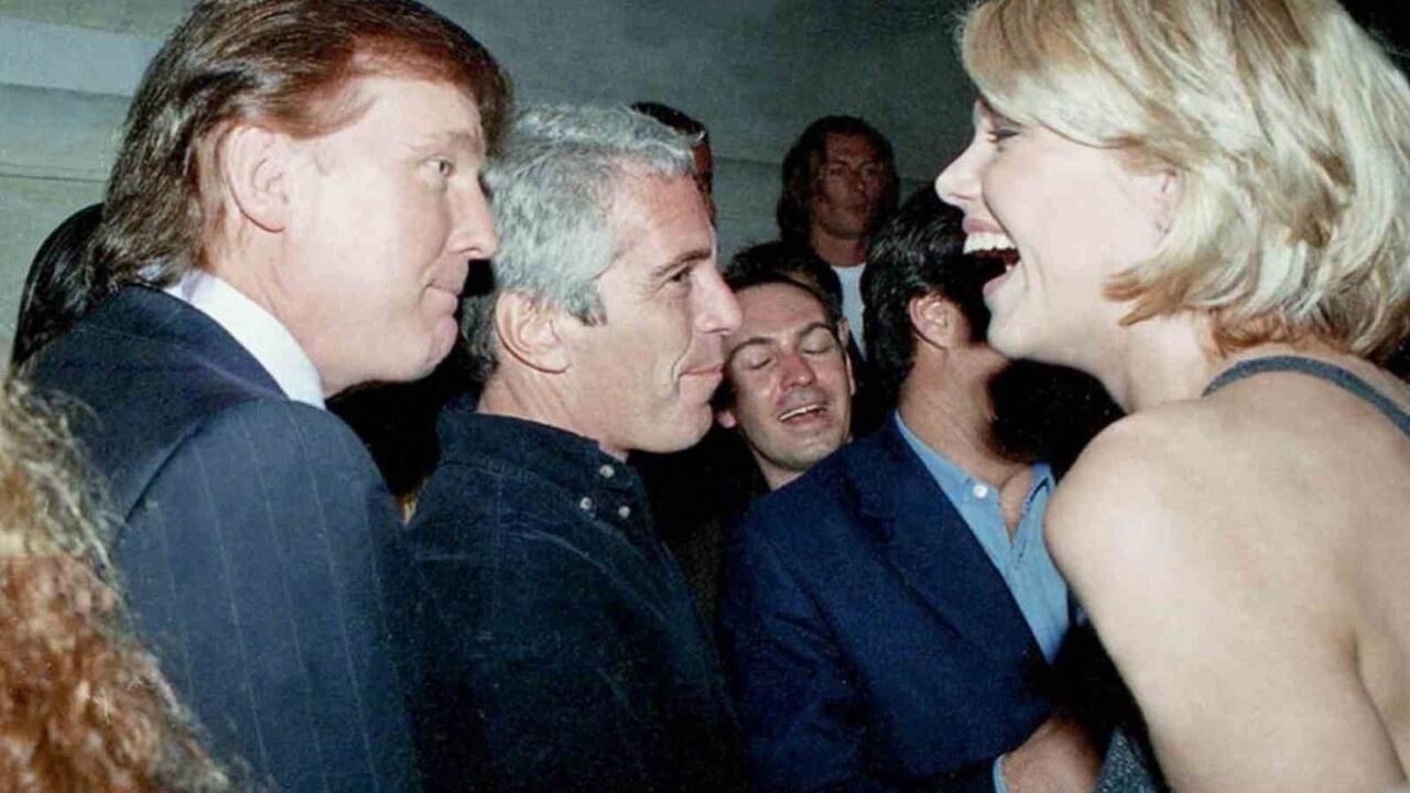 Epstein dosyasından yayımlanan 19 fotoğraf: Trump, Clinton ve Gates'in yer aldığı kareler