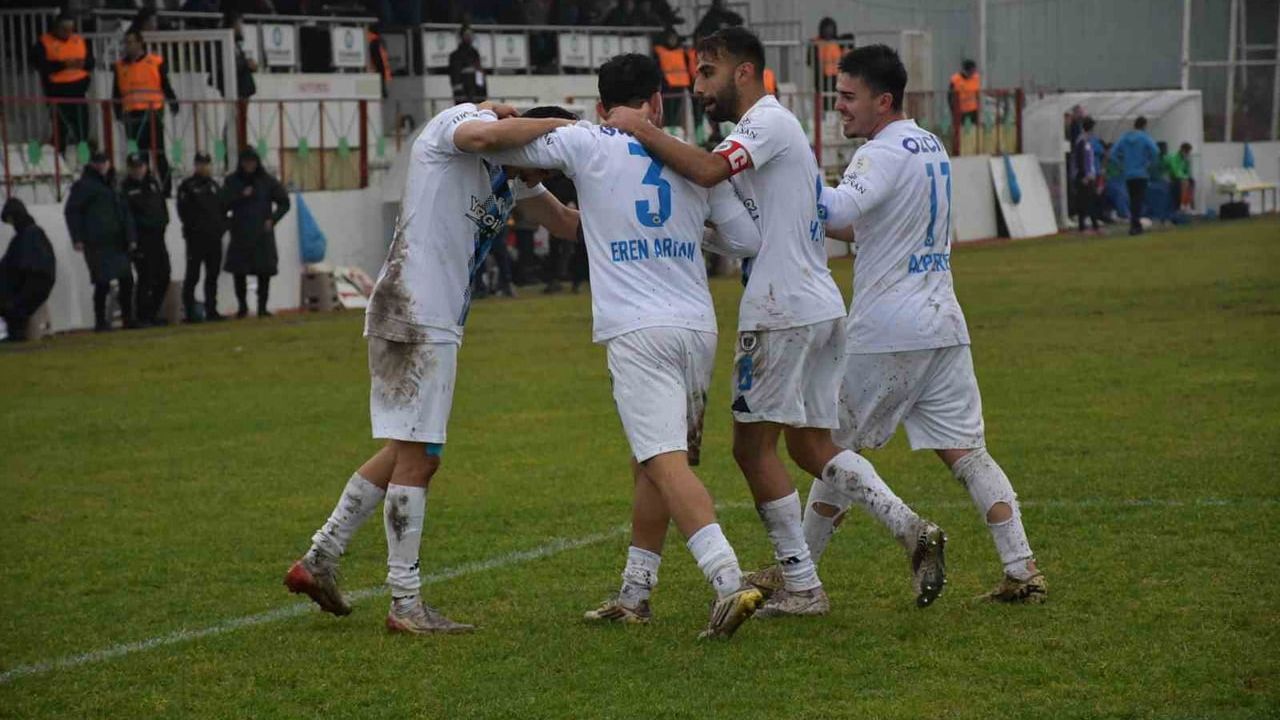Erciyes 38 FK ilk yarıda 15 maçta 17 gol attı, 11 gol yedi