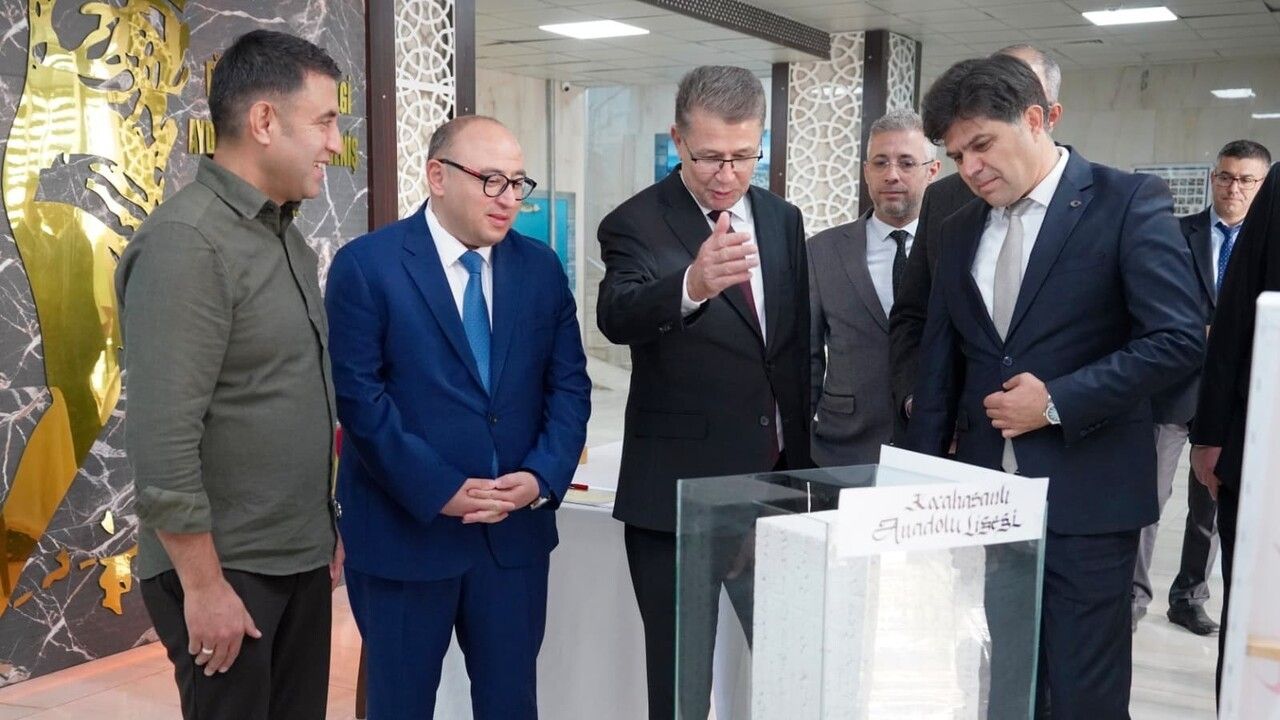 Erdemli’de 'Dilimizin Zenginlikleri' buluşması: TDK Başkanı gençlerle Türkçeyi tartıştı