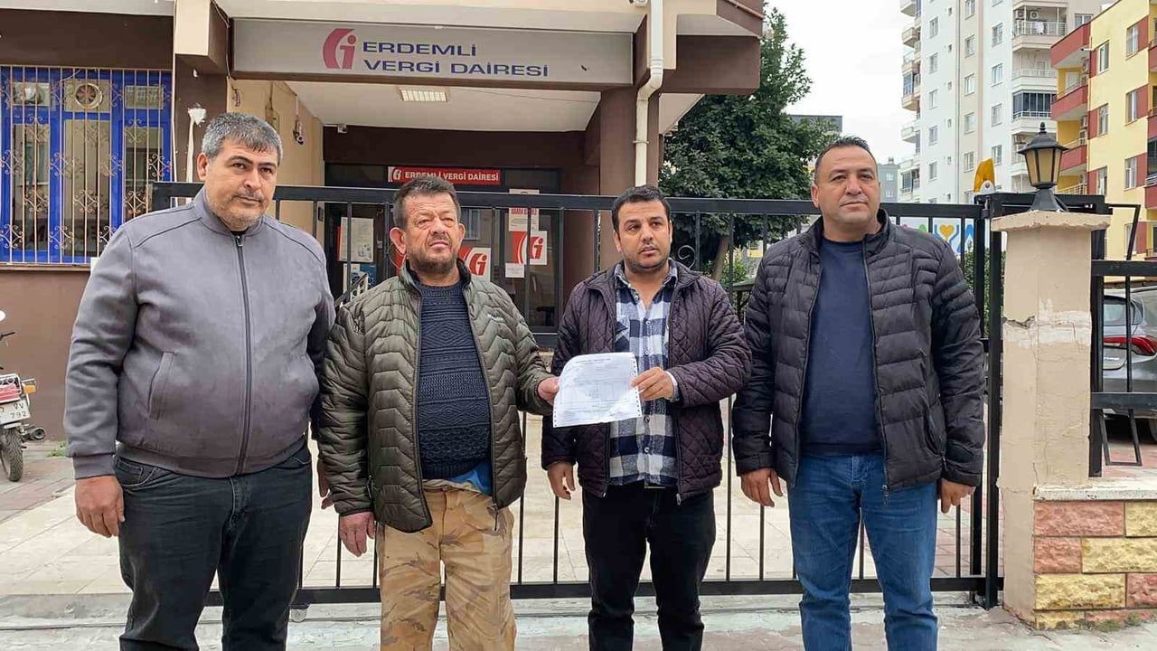 Erdemli'de oto kurtarıcılar engelli Murat Duru'nun 20 bin 844 TL'lik cezasını ödeyerek destek oldu