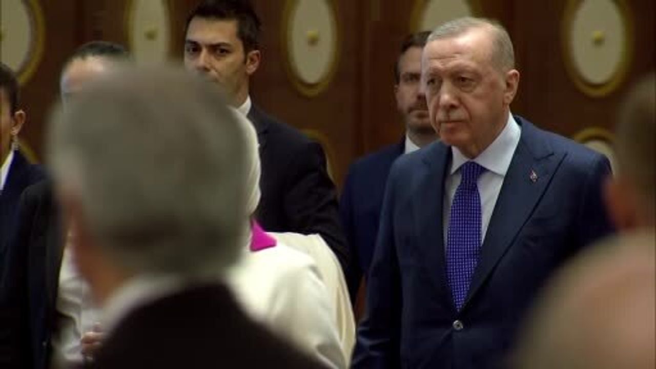Erdoğan, 16. Büyükelçiler Konferansı'nda medyaya ve Gazze'ye ilişkin açıklama yaptı