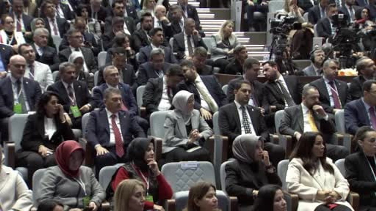 Erdoğan: Muhalefetin proje eksikliği ve belediyelerle ilgili değerlendirme