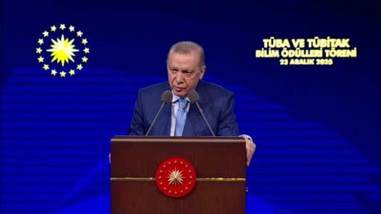 Erdoğan: Sinop'taki füze denemelerine muhalefetin 'balıklar tedirgin oluyor' eleştirisine rağmen başarı sağlıyoruz