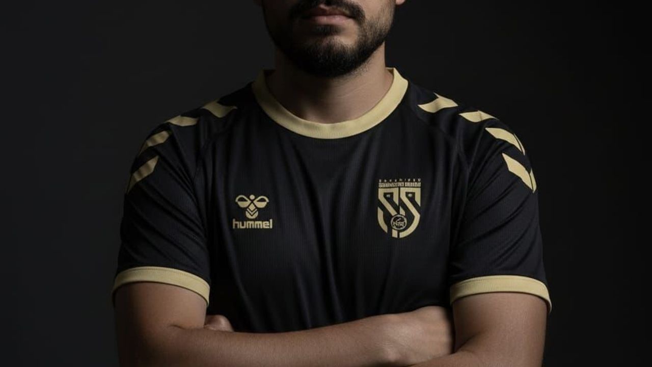 Eren Torbalı Kocasinan Şimşekspor’a Döndü