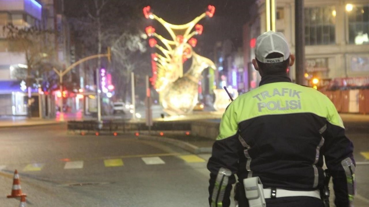 Erzincan'da 21 Aralık'ta polis huzur nöbeti: Kent genelinde gece boyu denetim ve devriyeler