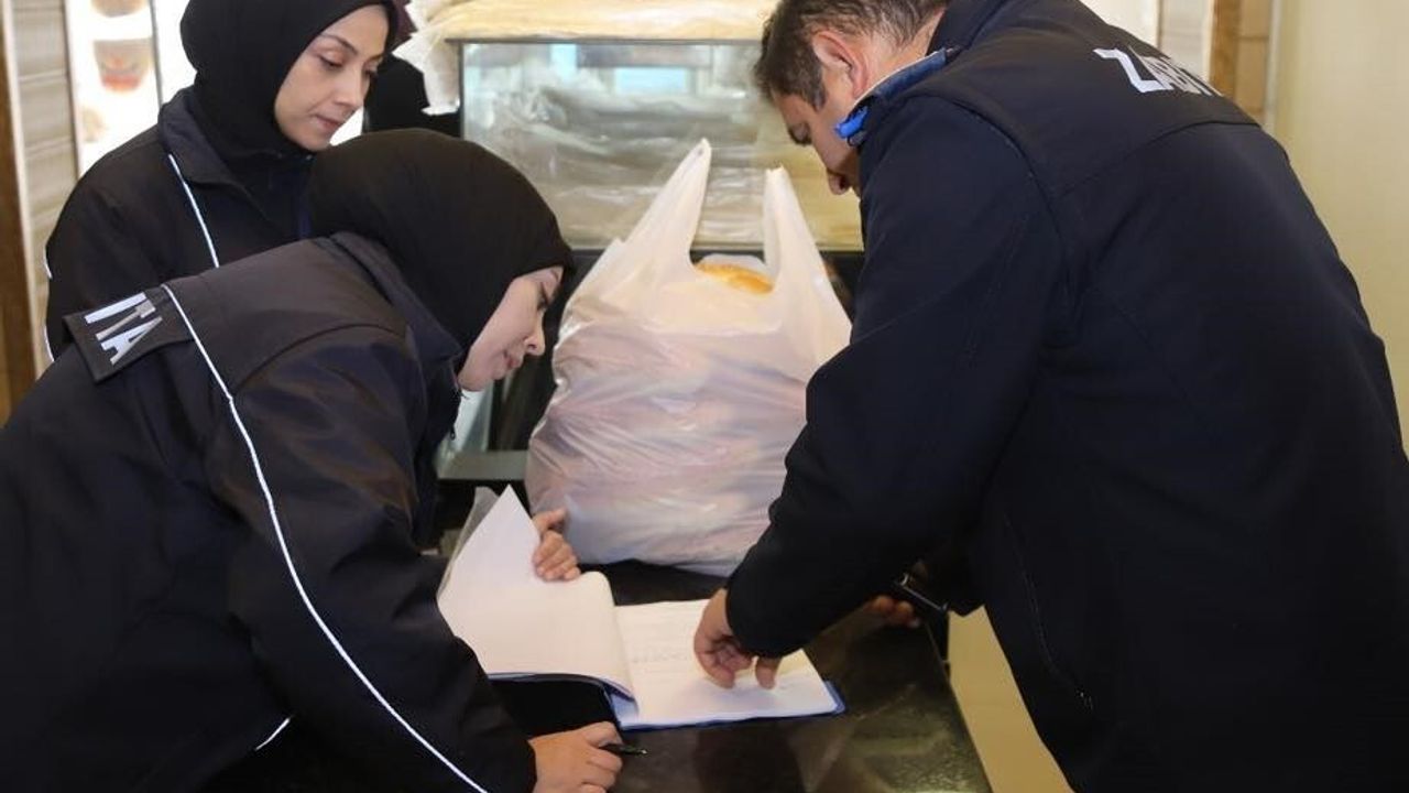 Erzincan'da zabıta, tandır ve lavaş üreticilerini denetledi: 17 iş yerinde kontroller yapıldı