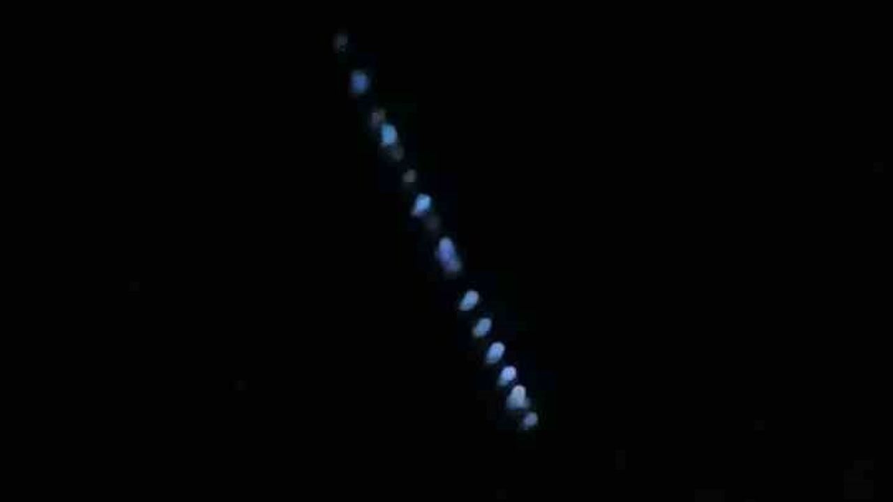 Erzincan Üzümlü semalarında Starlink uydu dizilimi gözlendi