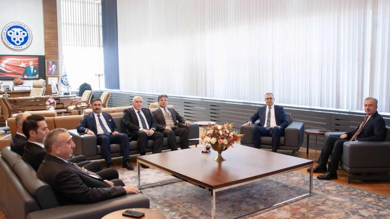 Erzurum Adli Yargı Heyeti, EBYÜ Rektörü Prof. Dr. Akın Levent’i Ziyaret Etti