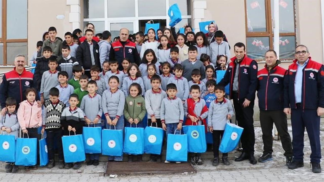 Erzurum'da Okullarda Organik Tarım ve İyi Tarım Uygulamaları Eğitimi Sürüyor