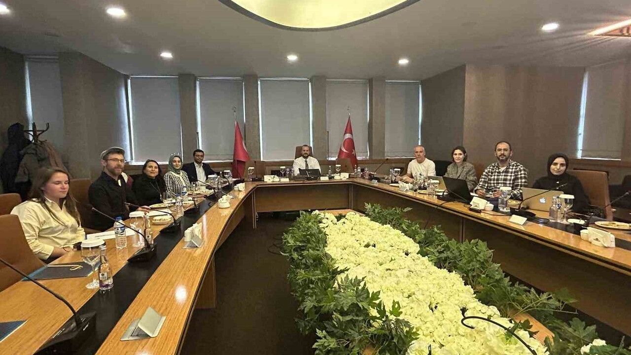 Erzurum'da Yapay Zekâ Destekli Genç Liderlik Projesi hayata geçiriliyor