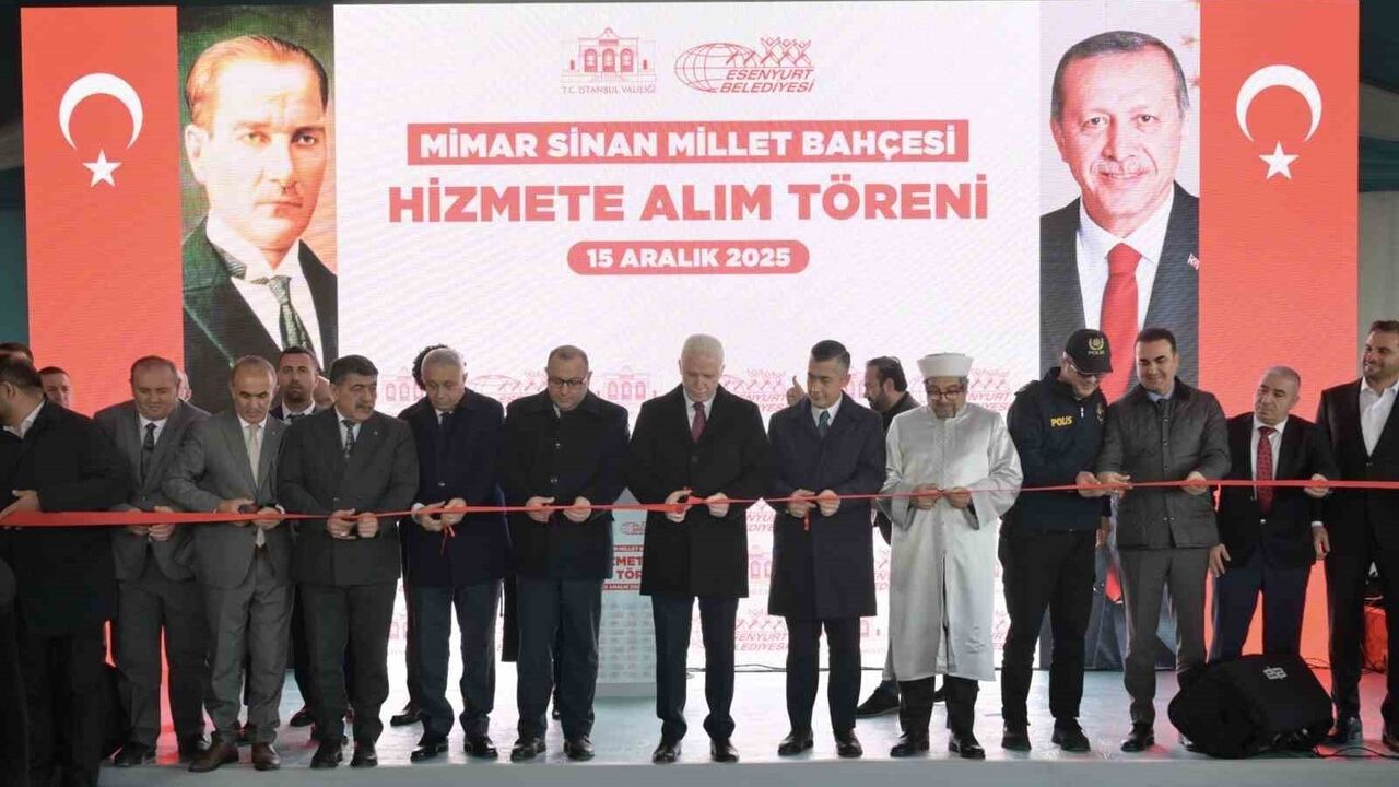 Esenyurt’ta Mimar Sinan Millet Bahçesi ve yeni sosyal yaşam alanları hizmete açıldı