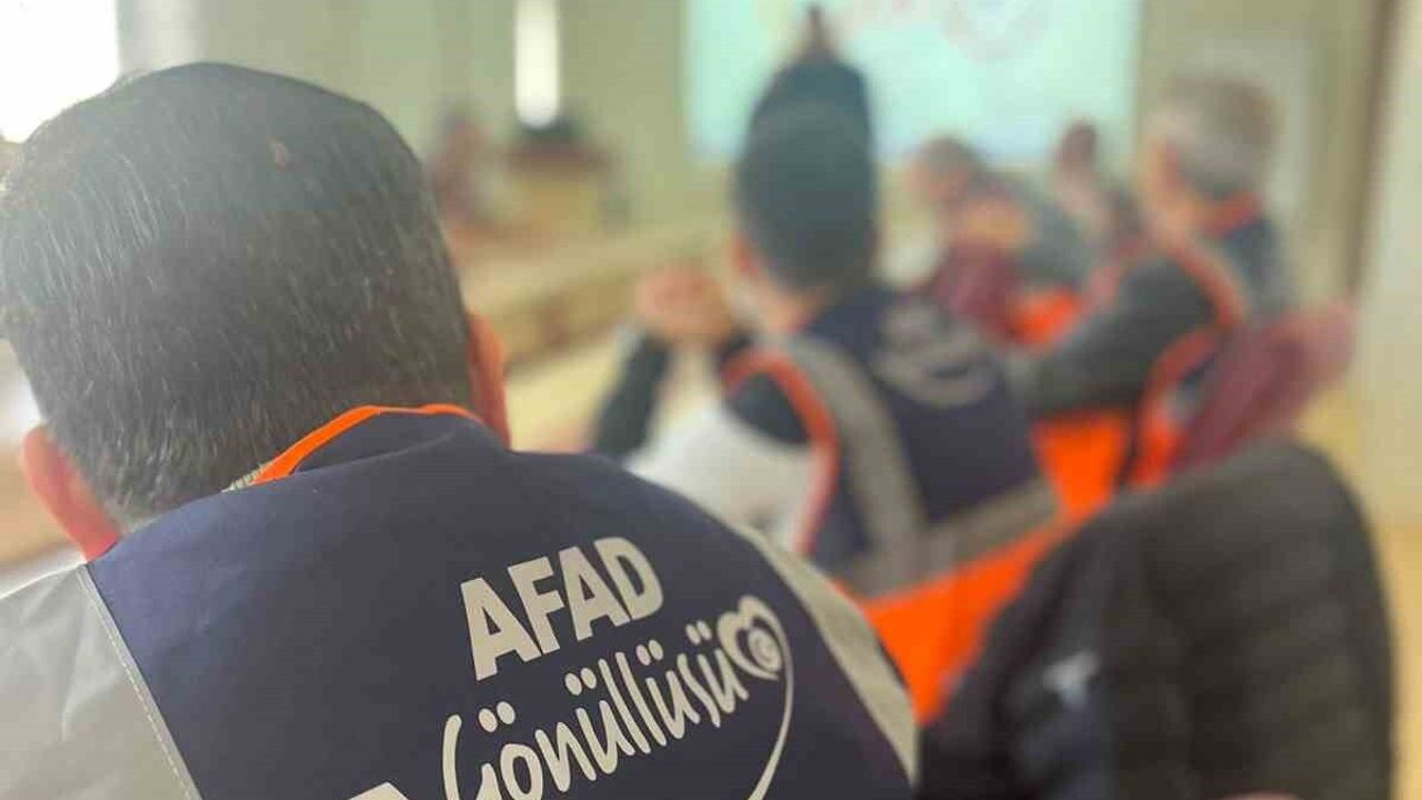 Eskişehir AFAD'dan Gönüllü Eğitimleri: Afet Farkındalığı, Arama-Kurtarma ve İlk Yardım