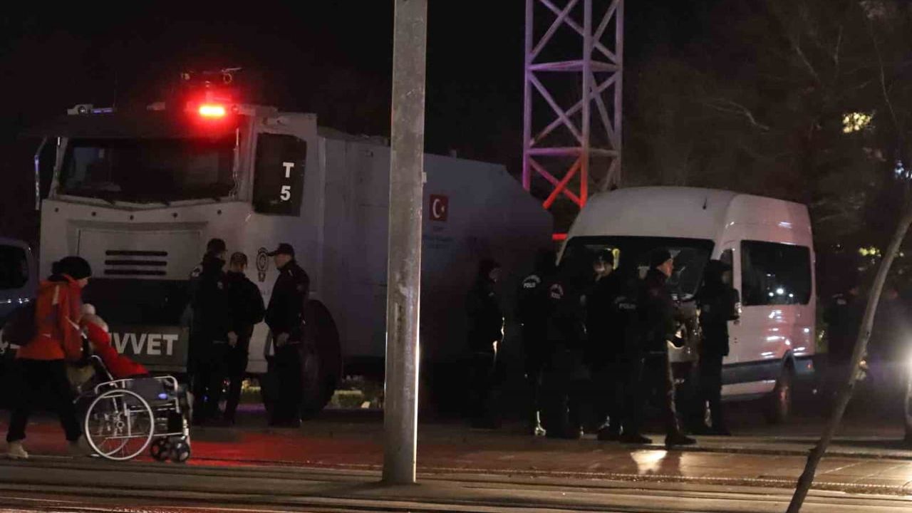 Eskişehir'de Emniyet Güçleri Yeni Yıl İçin Denetimleri Arttırdı