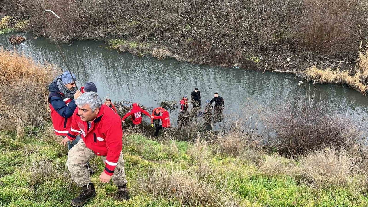 Eskişehir'de kayıp öğretmen Tuncay Arslan'ın cesedi Porsuk Çayı'nda bulundu