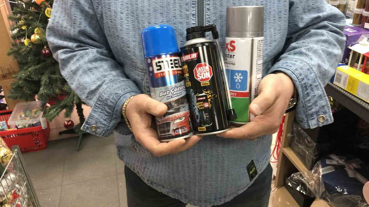 Eskişehir'de sürücüler için buzlanma çözümü: Esnaf Cengiz Kurutepe'den 'buz çözücü' sprey önerisi