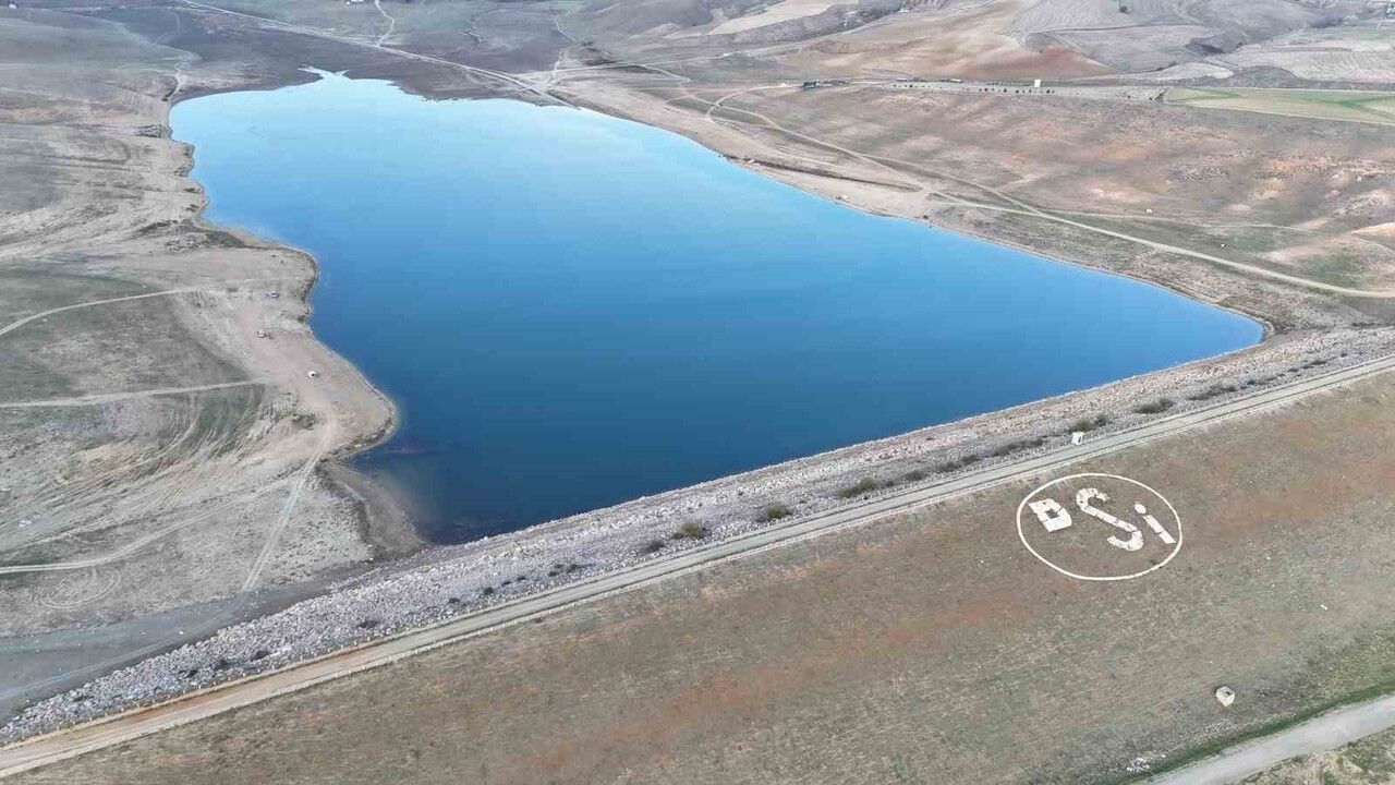 Eskişehir Keskin Barajı’nın 2023 ve 2025 dron görüntüleri kuraklığı ortaya koydu