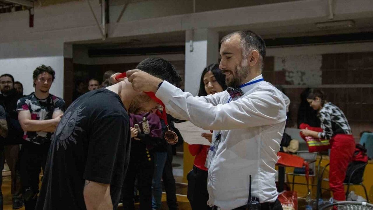 Eskişehirli Mete Işıkadalar, Swordplay 2025 HEMA Longsword Kategorisinde 3. Oldu