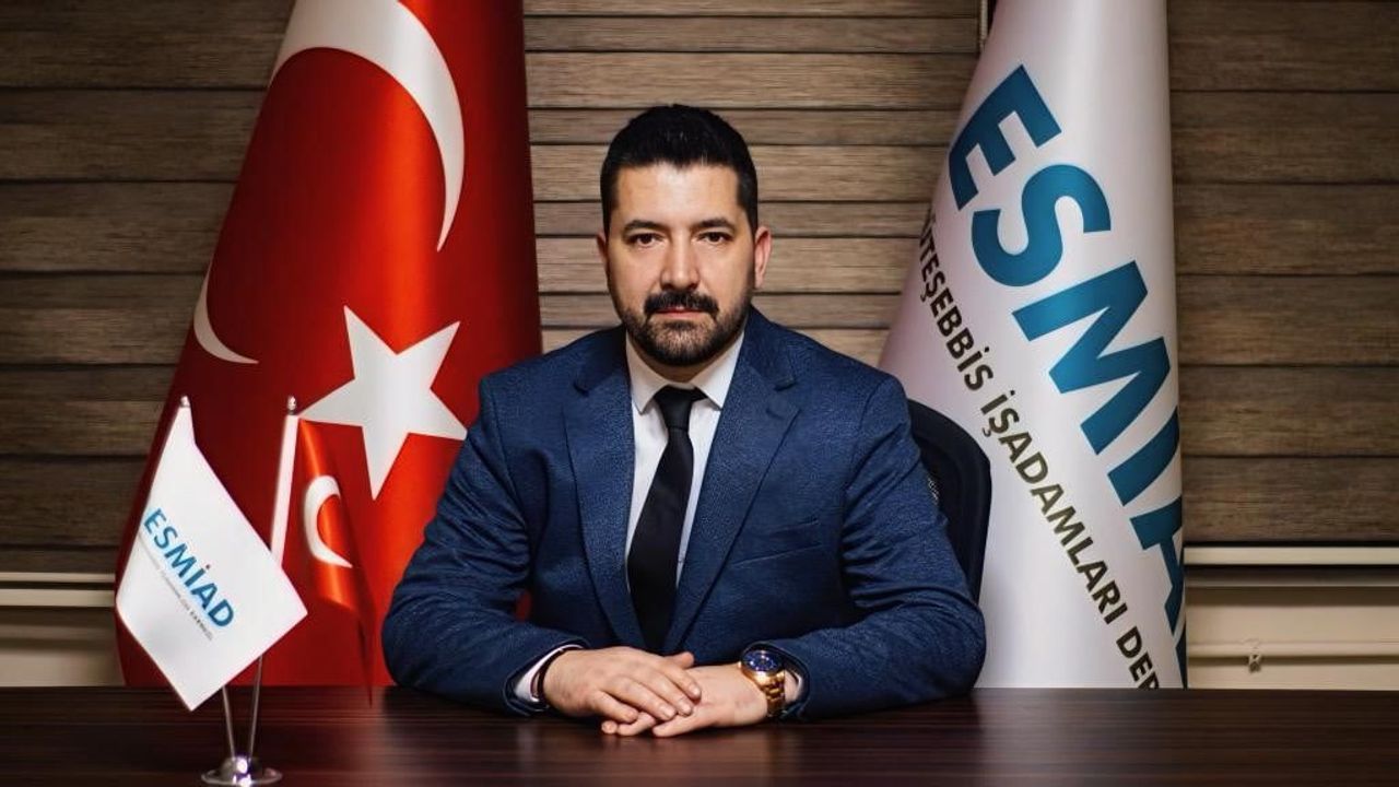 ESMİAD Başkanı Oğuz Sinlenmez'den yeni yıl mesajı: Üretim ve iş birliklerine vurgu