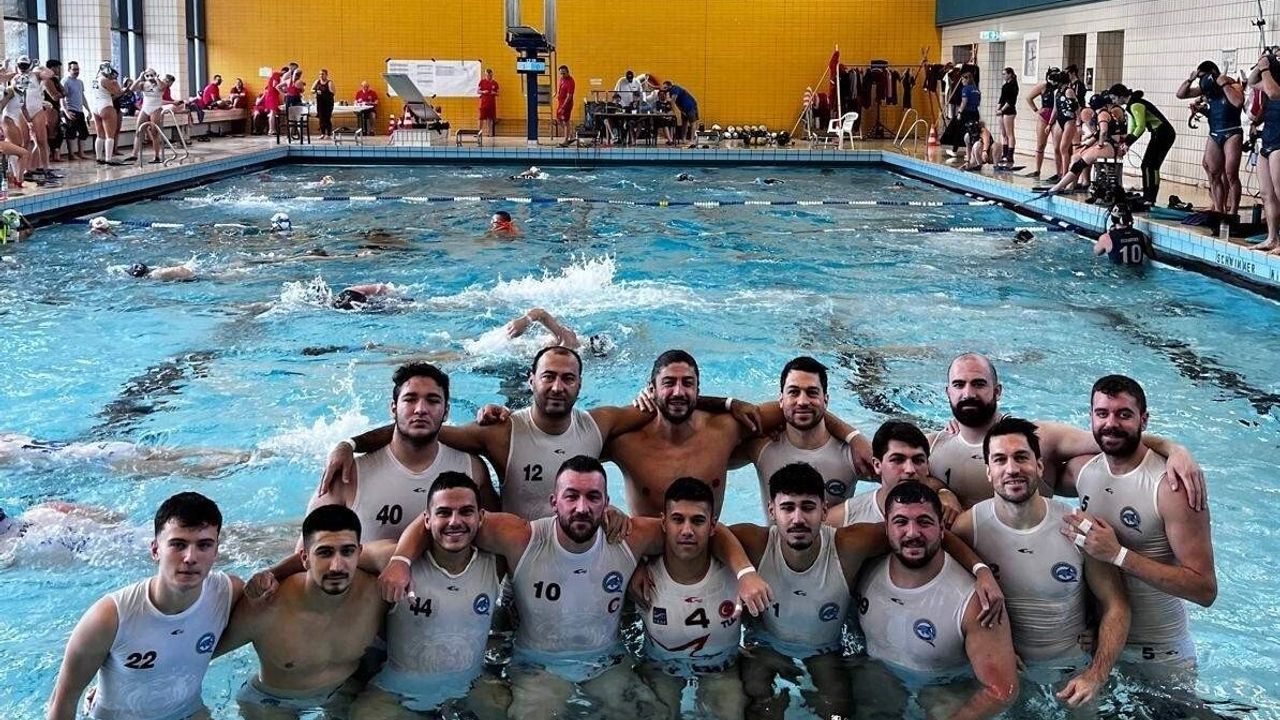 EÜ Sualtı Ragbisi Takımı Berlin'de Şampiyon Kulüpler Kupası'nda Dünya Dördüncüsü