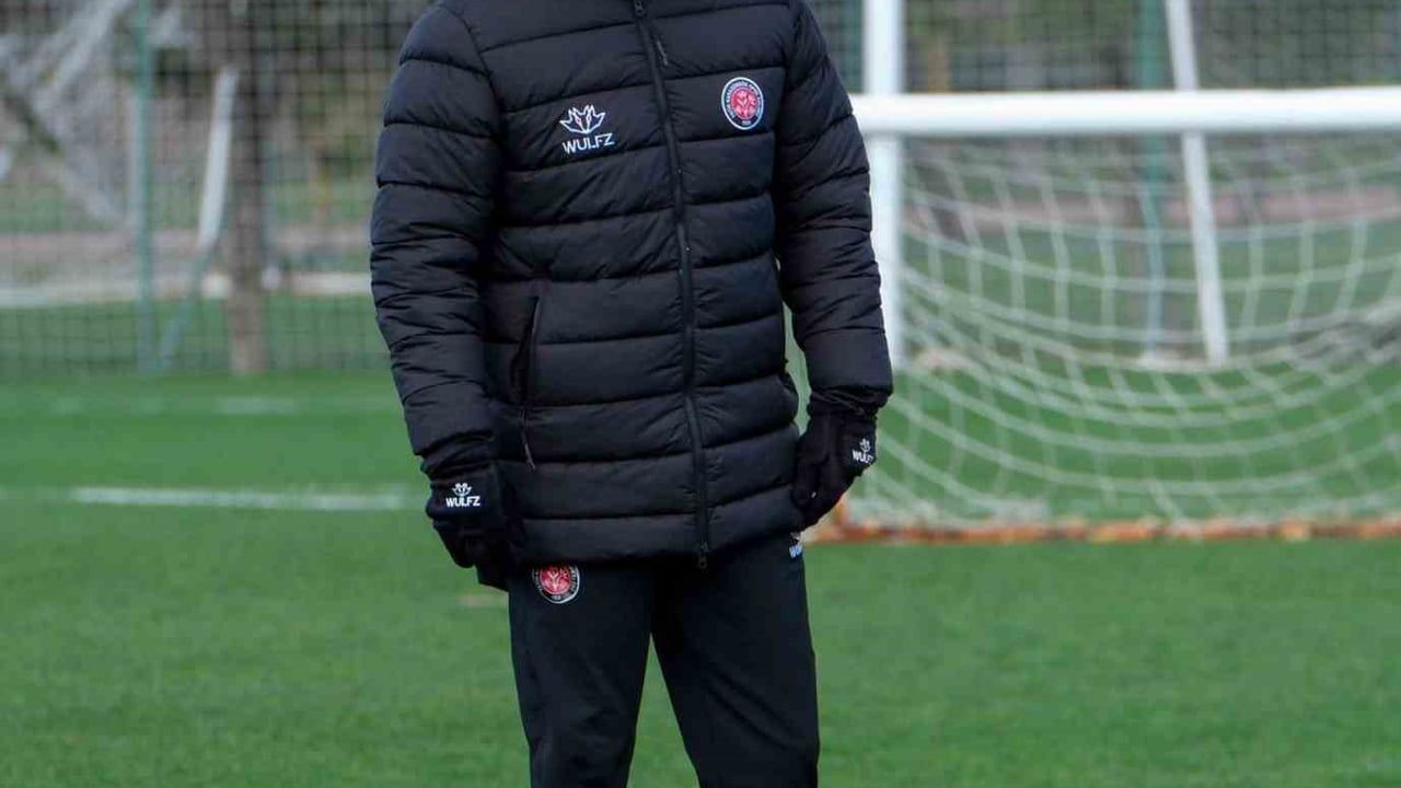 Fatih Karagümrük, Aleksandar Stanojevic ile sözleşme imzaladı