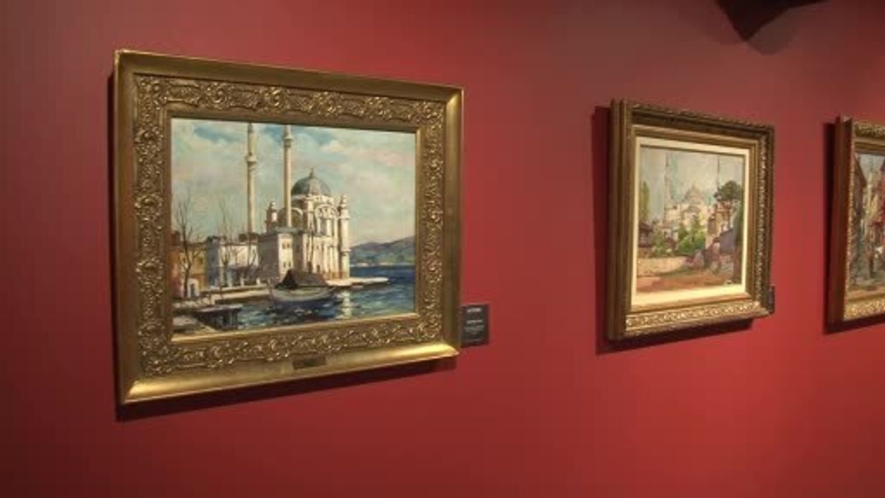 Fatih'te 'SafiStanbul - İbrahim Safi Retrospektif Sergisi' açıldı