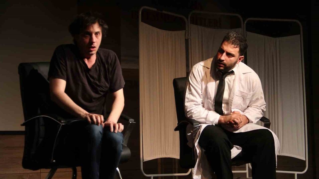 Fethiye'de 'Umut' Tiyatrosuyle Bağımlılık Farkındalığı: Yaklaşık 500 Öğrenci İzledi